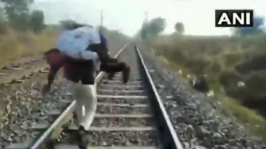 Madhya Pradesh Cop Sets Example! Carries Injured Men on Shoulders For 1.5 Kms in Hoshangabad, watch Video