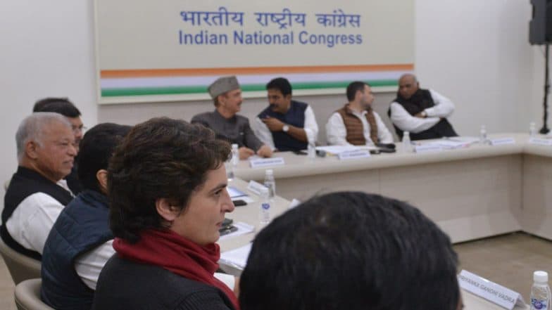 Priyanka Gandhi Seated Away from Rahul At AICC Meeting Priyanka Gandhi Seated Away from Rahul At AICC Meeting