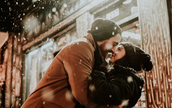 National Hugging Day 2020: Types of Hugs Decoded, What Is Your Partner Telling You With Their Embrace