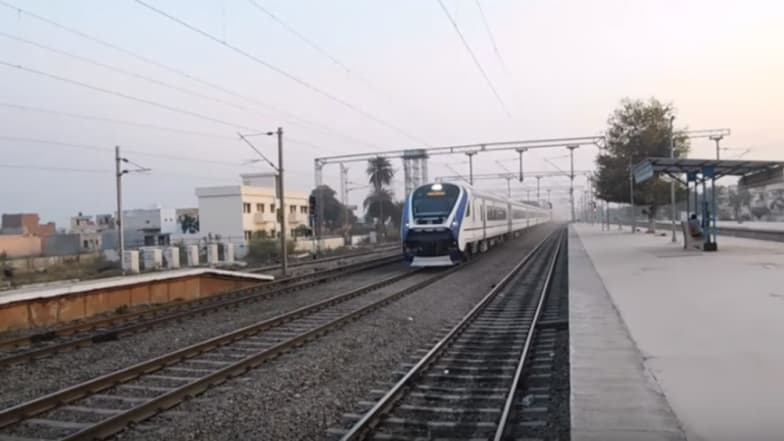 Is it A Bird or a Plane? Train 18 Doctored Video Posted by Piyush Goyal on Twitter; Netizens School Him With Original Vande Bharat Express Videos Is it A Bird or a Plane? Train 18 Doctored Video Posted by Piyush Goyal on Twitter; Netizens School Him With Original Vande Bharat Express Videos