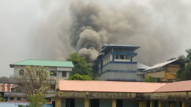 Kerala: Major Fire Engulfs Paragon Footwear Showroom in Kochi