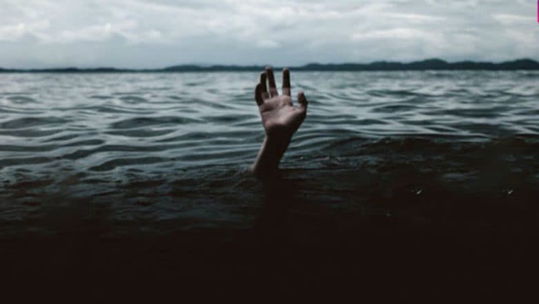 Indian Man Drowns While Fishing With His Friends in Dubai Creek Indian Man Drowns While Fishing With His Friends in Dubai Creek