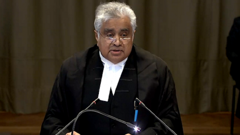 Sushma Swaraj Told Harish Salve, Kulbhushan Jadhav's Lawyer, to 'Meet Me Tomorrow And Collect Re 1 Fee' An Hour Before Her Death