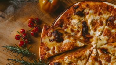 National Pizza Day 2019 Quotes: GIF Images and Instagram-Worthy Captions to Celebrate the Yummy Fast Food