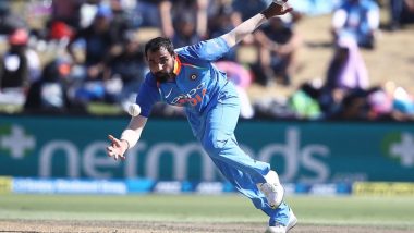 NZ 217/10 in 44.1 Overs | India vs New Zealand 5th ODI 2019 Highlights: IND Win by 35 Runs, Take Series 4-1