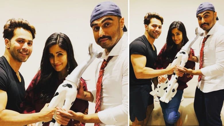 LOL! Varun Dhawan and Arjun Kapoor Start a 'We Love Katrina Kaif' Fan Club by Presenting the Actress With a Dalmatian Trophy - View Pic LOL! Varun Dhawan and Arjun Kapoor Start a 'We Love Katrina Kaif' Fan Club by Presenting the Actress With a Dalmatian Trophy - View Pic