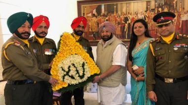Punjab Chief Minister Amarinder Singh Turns 77-Year-Old; Meets Officers, JCOs on Birthday