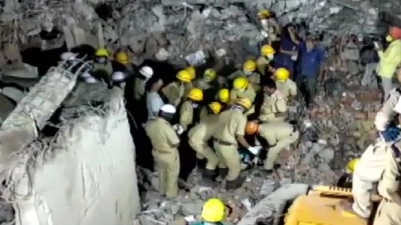 Dharwad Building Collapse: Death Toll Mounts to 16 as Rescue Operations Enter Sixth Day