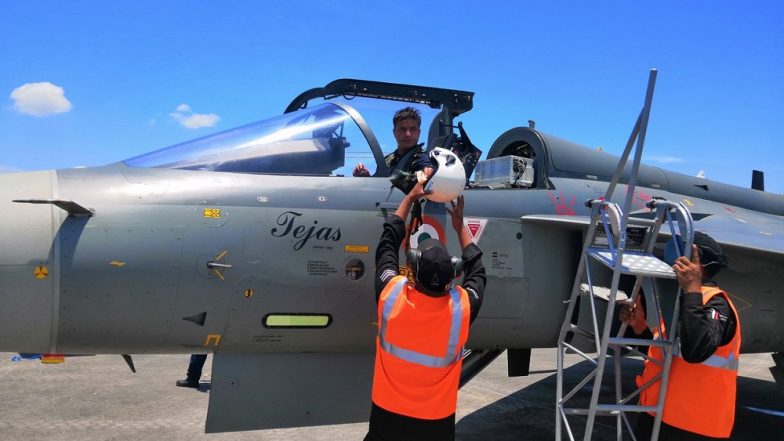 IAF Displays Flying Power of LCA Tejas During LIMA 2019 in Malaysia, Watch Video