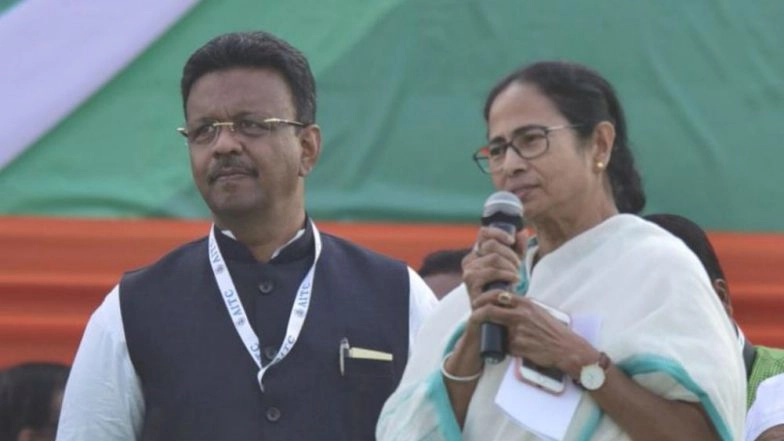 Election Commission Writes to West Bengal Chief Secretary Rajiv Sinha, Seeks to Know if Minister Firhad Hakim Holds Two Offices of Profit