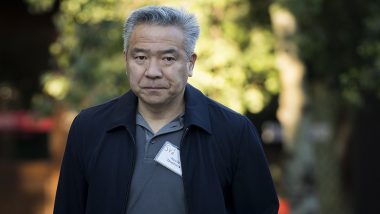 Warner Bros CEO Kevin Tsujihara Apologises After Sex Scandal