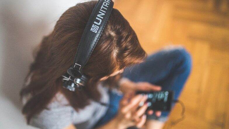 Using Earphones All Day? You Will Need Hearing Aid Soon, Warn Experts Using Earphones All Day? You Will Need Hearing Aid Soon, Warn Experts
