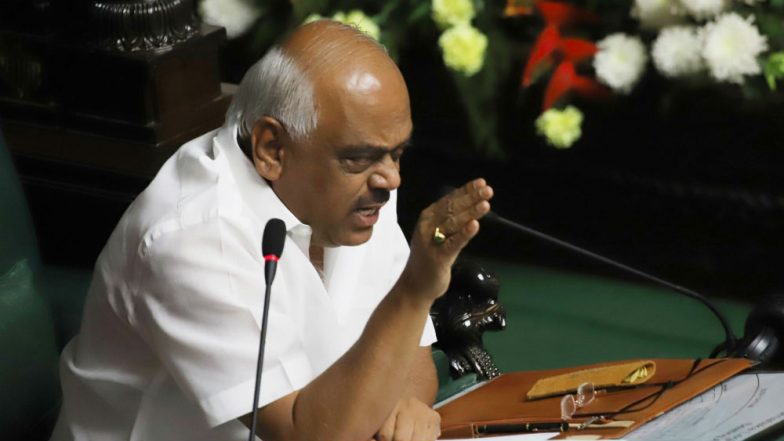 Karnataka Speaker Ramesh Kumar Says, 'I Don't Sleep With Men' on Congress Leader Muniyappa's Remarks of Them Being 'Husband And Wife'