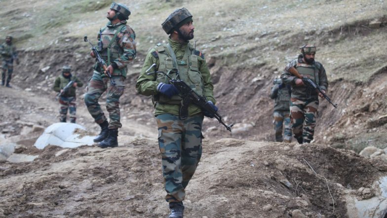 Jammu and Kashmir: India, Pakistan Exchange Heavy Firing on LoC in Rajouri District