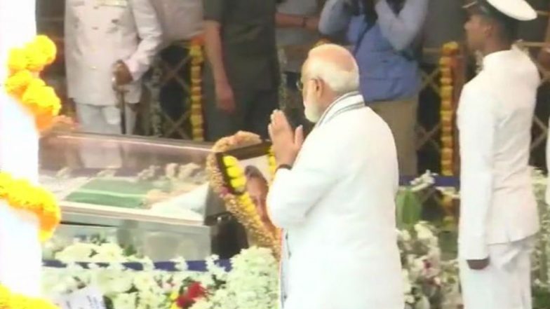 Manohar Parrikar Funeral Procession, Last Rites News Updates: Late Goa CM Cremated With Full State Honours