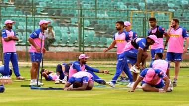 VIVO IPL 2019: Ajinkya Rahane and Fellow Rajasthan Royals Players Get Stuck Outside Sawai Mansingh Stadium