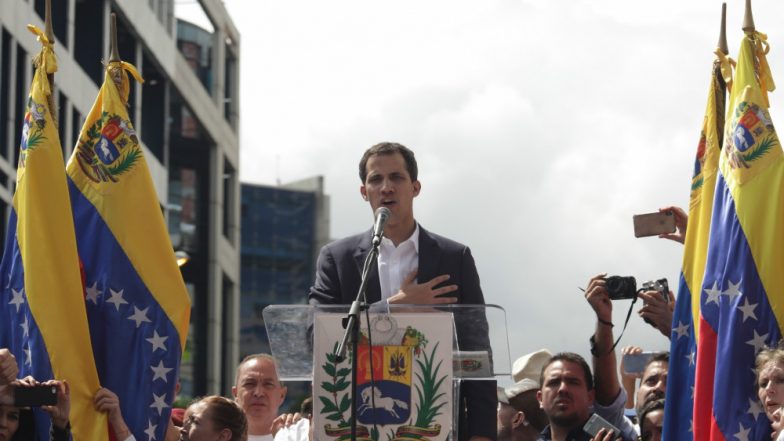 Juan Guaido Calls for Blackout Emergency Decree, Confirms 17 Dead