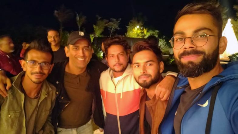 MS Dhoni Hosts Team India for Dinner at Ranchi Home Ahead of IND vs AUS 3rd ODI; Yuzvendra Chahal Thanks Former Skipper & Sakshi Dhoni (See Pics)