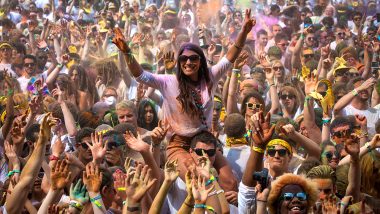 Holi 2019: How to Throw a Perfect Holi Party; 7 Quick Tips to Keep in Mind