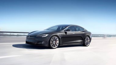 Tesla Model 3 Sedan With 220 Miles Range Launched at $35,000; Will Be Sold Online Only