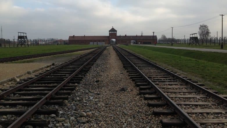 Auschwitz Museum Urges Vistors to Stop Balancing on Railway Tracks For Photos And Respect The Historical Site Auschwitz Museum Urges Vistors to Stop Balancing on Railway Tracks For Photos And Respect The Historical Site