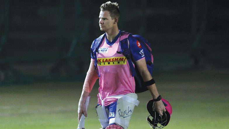 RR Shares Video of Steve Smith Playing Guitar Ahead of Their Encounter With SRH In VIVO IPL 2019