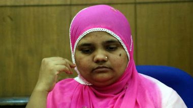 Bilkis Bano Gangrape Case: Supreme Court Directs Gujarat Government to Provide Rs 50 Lakh Compensation, Job to 2002 Riots Victim