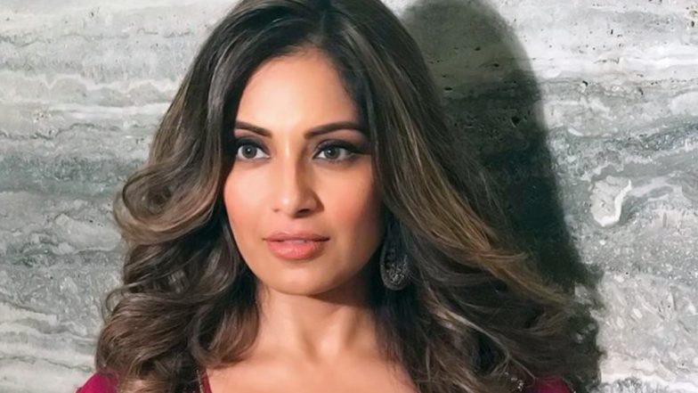 After Akshay Kumar, Bipasha Basu To Start Self Defense Training Classes For Girls (Read Deets)