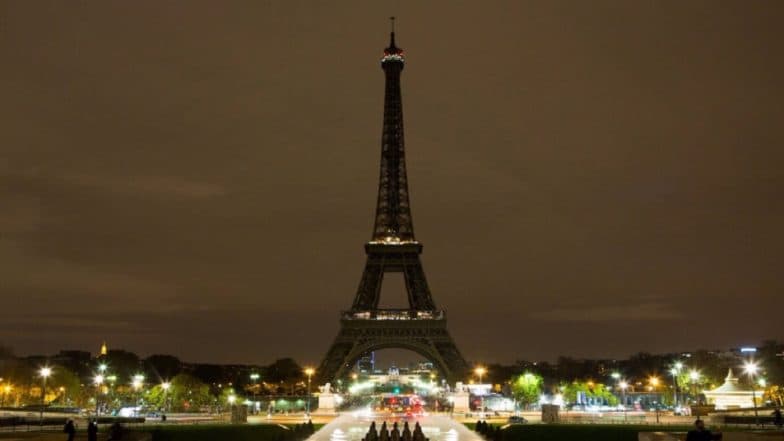 Global Condemnation for Sri Lanka Blasts: Former US President Barack Obama to Real Madrid Players; Eiffel Tower Goes Dark Global Condemnation for Sri Lanka Blasts: Former US President Barack Obama to Real Madrid Players; Eiffel Tower Goes Dark