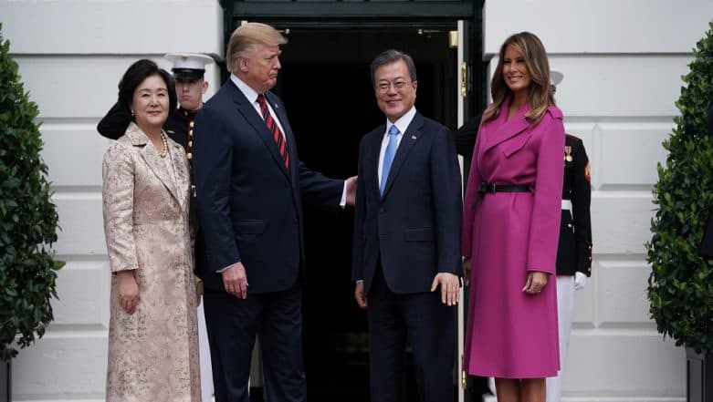Moon Jae-in, Donald Trump Meet in Wake of North Korea Summit Failure Moon Jae-in, Donald Trump Meet in Wake of North Korea Summit Failure