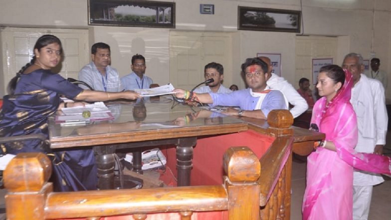 Madhya Pradesh Lok Sabha Elections 2019: Digvijay Singh and Jyotiraditya Scindia File Nominations From Bhopal and Guna Constituencies