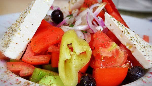 Mediterranean Diet Protects Against Overeating and Obesity: New Study Mediterranean Diet Protects Against Overeating and Obesity: New Study