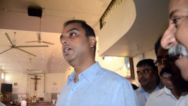 Shiv Sena Insulted Jain Religion by Selling Meat Outside Temple During Paryushan, Says Milind Deora