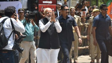 PM Narendra Modi Has Net Worth of Rs 2.5 Crore, Holds MA Degree From Gujarat University, Says His Lok Sabha Election 2019 Affidavit