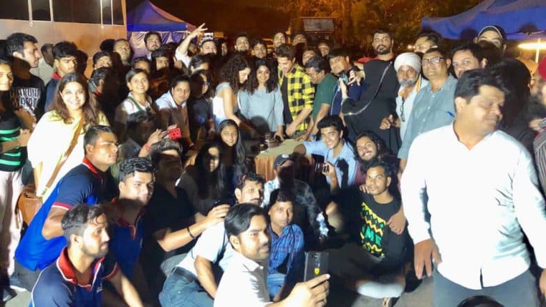 Kangana Ranaut-Jassi Gill Starrer Panga Team Celebrate Schedule Wrap Up! (View Pic) Kangana Ranaut-Jassi Gill Starrer Panga Team Celebrate Schedule Wrap Up! (View Pic)