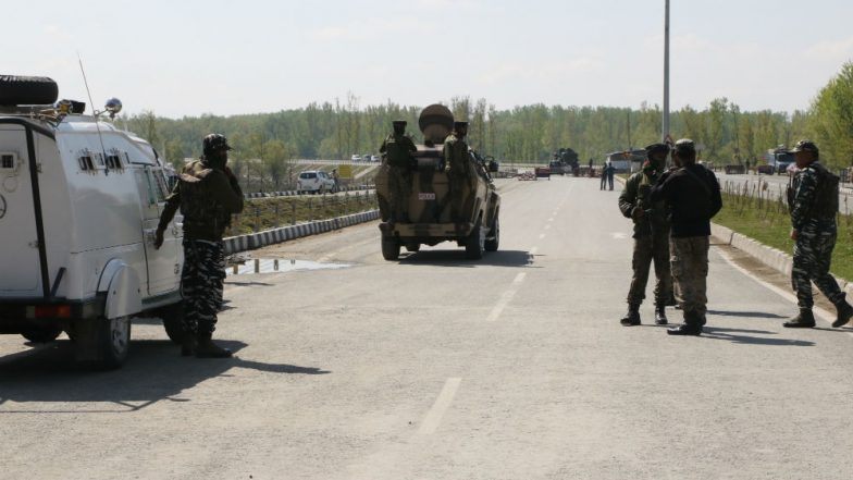 Jammu and Kashmir: 3 Including 2 CRPF Personnel Injured in Terrorist Attack in Sopore Town of Baramulla District