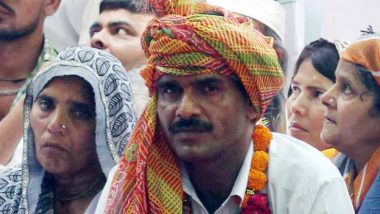 Tej Bahadur Yadav Gets EC Notice to Present NOC From BSF, Alleges Conspiracy