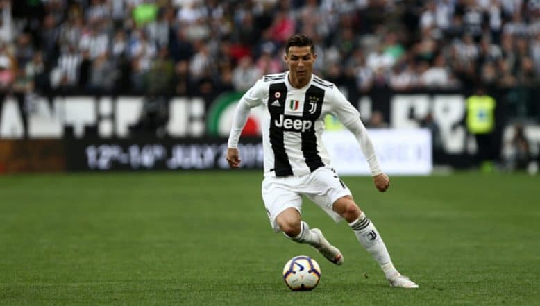 Cristiano Ronaldo Manchester United Jersey Number, Salary in Rupees,  Contract Details - myKhel