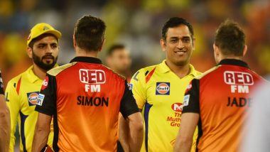 MS Dhoni Chills with David Warner & Co Post SRH vs CSK IPL 2019 Match