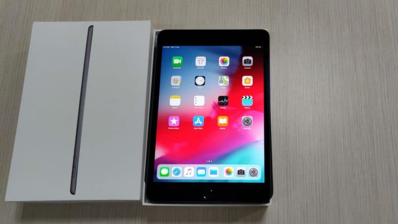 Apple Working on Foldable iPad With 5G Support