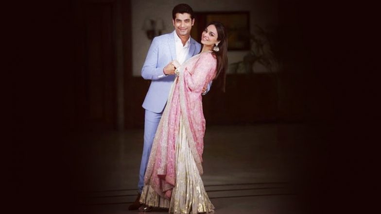 Ssharad Malhotra and Ripci Bhatia Make for a Picture-Perfect Couple in This Click From Their Roka Ceremony