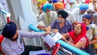 Baisakhi 2019: Pakistan Issues Visas to 2,200 Sikh Pilgrims From India Ahead of Vaisakhi