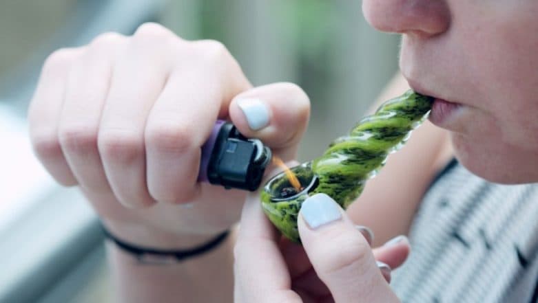 World Weed Day 2019: People Who Smoke Marijuana Weigh Less, Says Study World Weed Day 2019: People Who Smoke Marijuana Weigh Less, Says Study