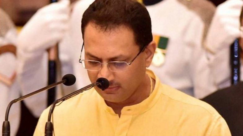 BJP Serves Show Cause Notice to Anantkumar Hegde for Remark Against Mahatma Gandhi