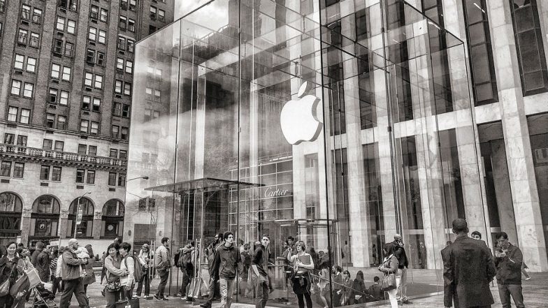 Apple, Google Remove 3 Dating Apps Targeting Kids