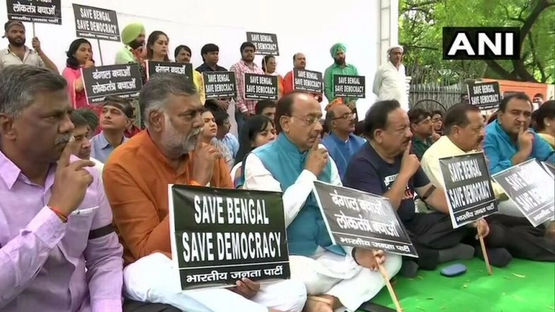 Bengal Election Violence: BJP Holds Silent Demonstration at Jantar Mantar to Protest Clashes at Amit Shah's Kolkata Roadshow
