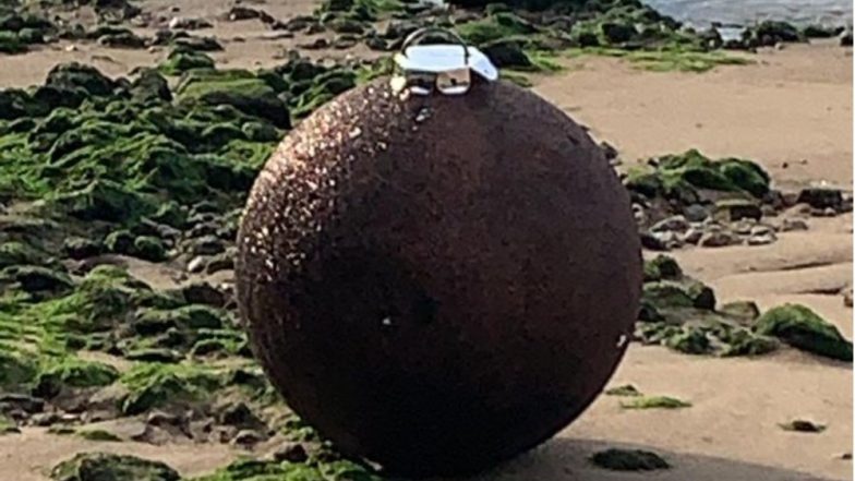 'Bomb' That Washed Up in Thames River, London Turns Out to be a Glittery Christmas Decoration
