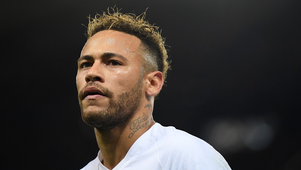 Neymar reveals crazy new haircut while he recovers from injury  and nobody  quite knows how to feel about it  Mirror Online