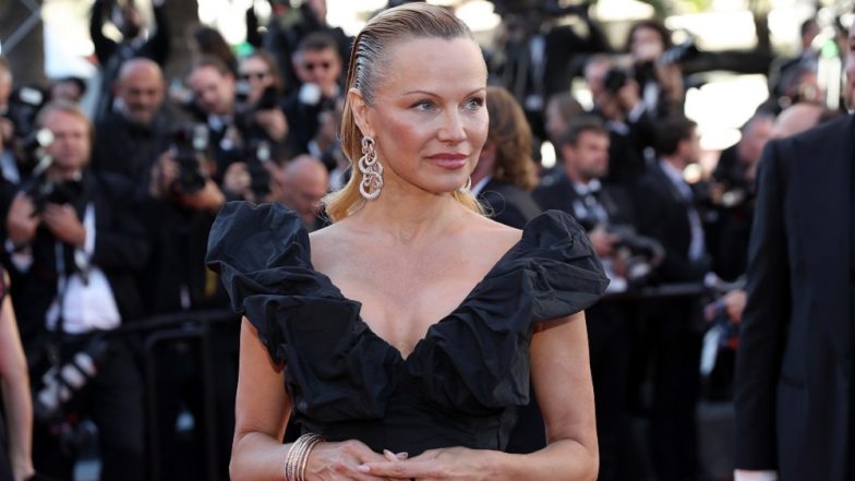 Pamela Anderson Visits Julian Assange at Belmarsh High-Security Prison in London