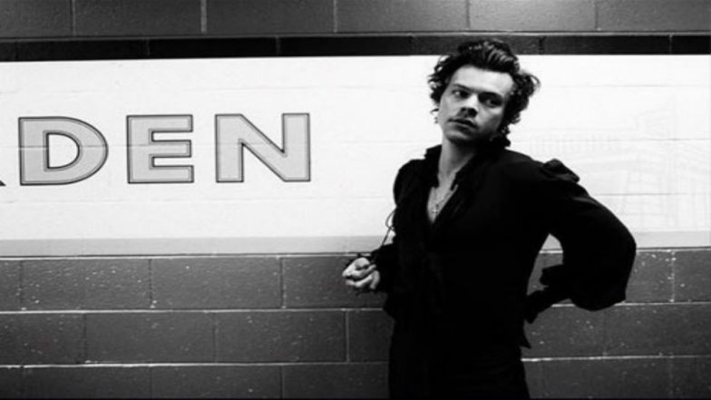 Harry Styles Proves It's a Fashion Era for Men at Gucci Show
